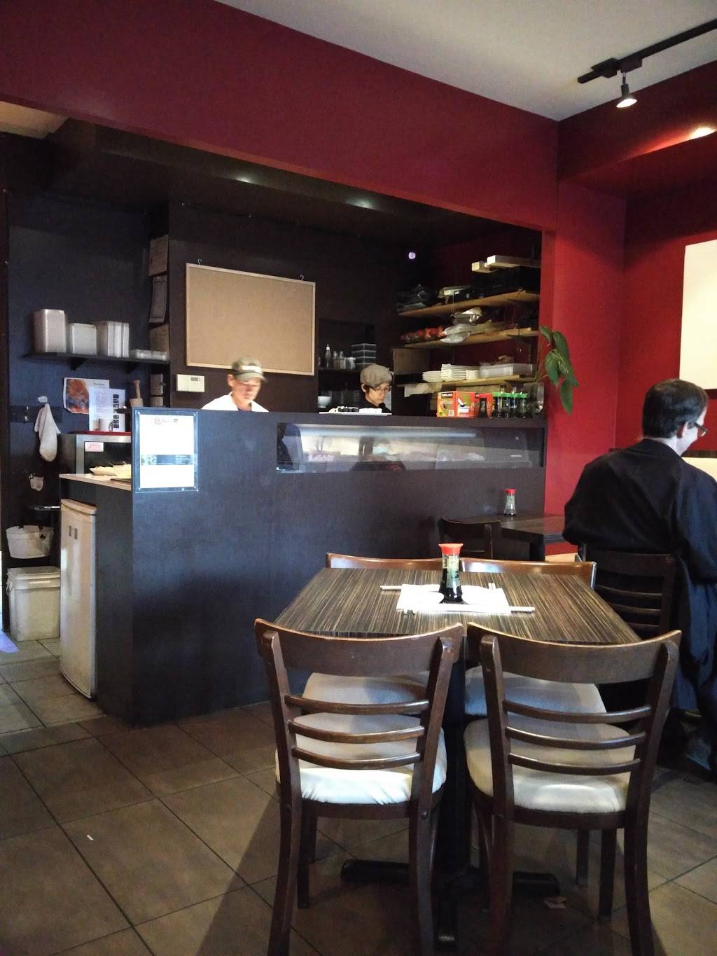 Sushi 88 | restaurant | 690 Somerset St W, Ottawa, ON K1R 6P4, Canada | 6132333288 OR +1 613-233-3288