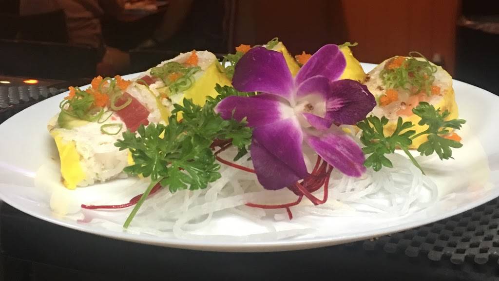 Candy Sushi House | restaurant | 943 S Glendora Ave, West Covina, CA 91790, USA | 6269602283 OR +1 626-960-2283