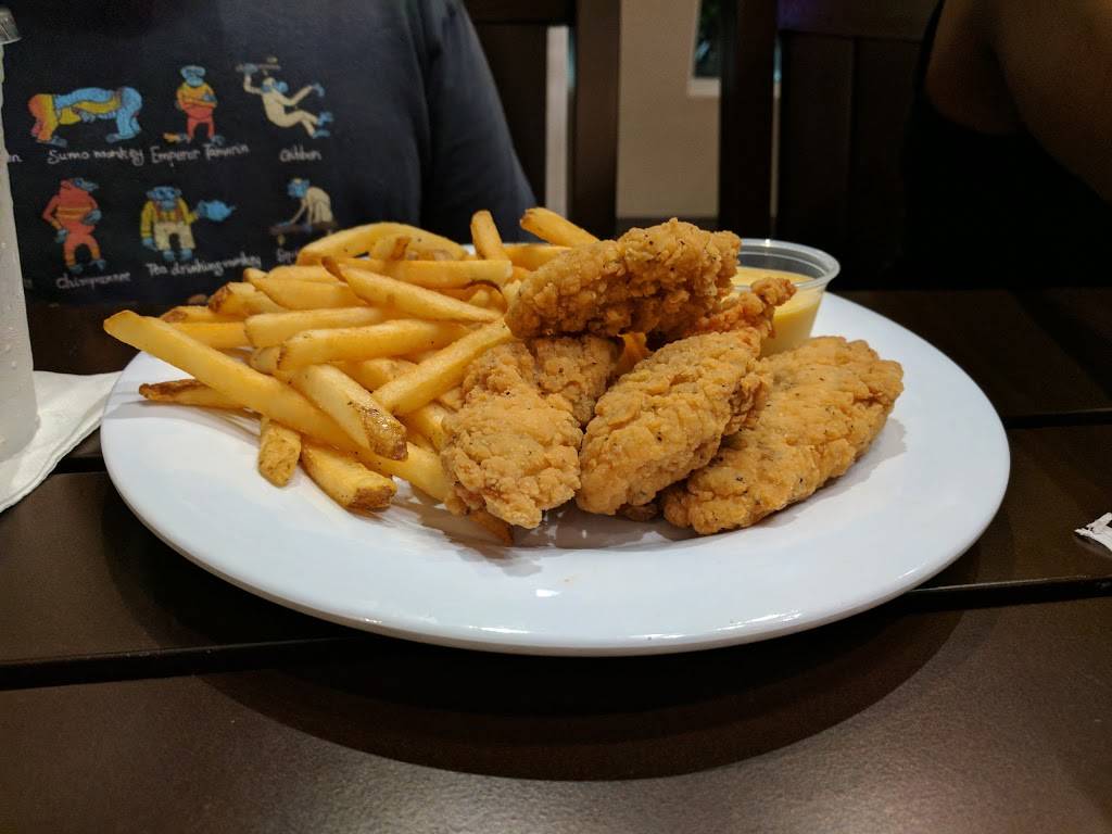 Flamingos | restaurant | 13279 Flamingo Crossings Blvd, Winter Garden, FL 34787, USA | 4077785603 OR +1 407-778-5603