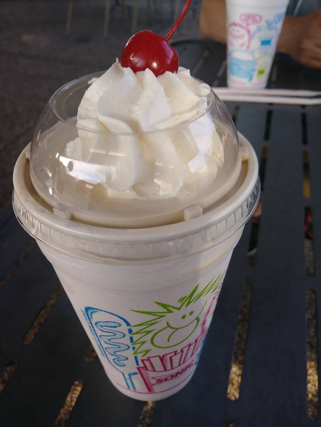 Sonic Drive-In | restaurant | 1530 S Mason Rd, Katy, TX 77450, USA | 2813921661 OR +1 281-392-1661