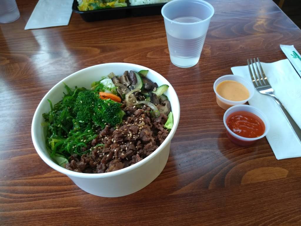 Emily Grill | restaurant | 10020 Venice Blvd, Culver City, CA 90232, USA | 3102027770 OR +1 310-202-7770