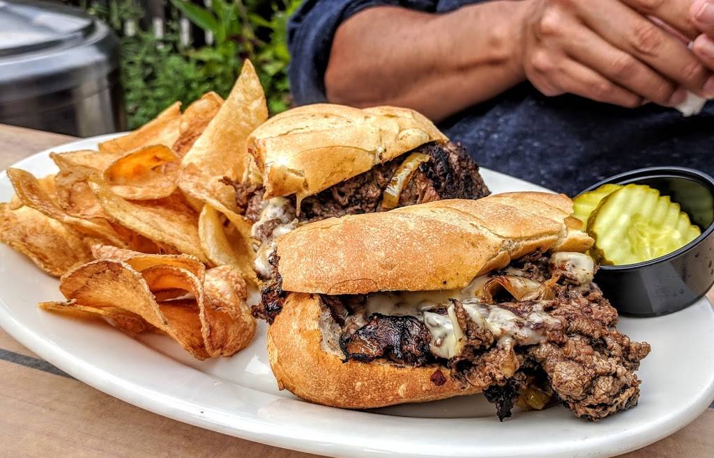 The Charlestown Rathskeller | restaurant | 489A Old Coach Rd, Charlestown, RI 02813, USA | 4017921000 OR +1 401-792-1000