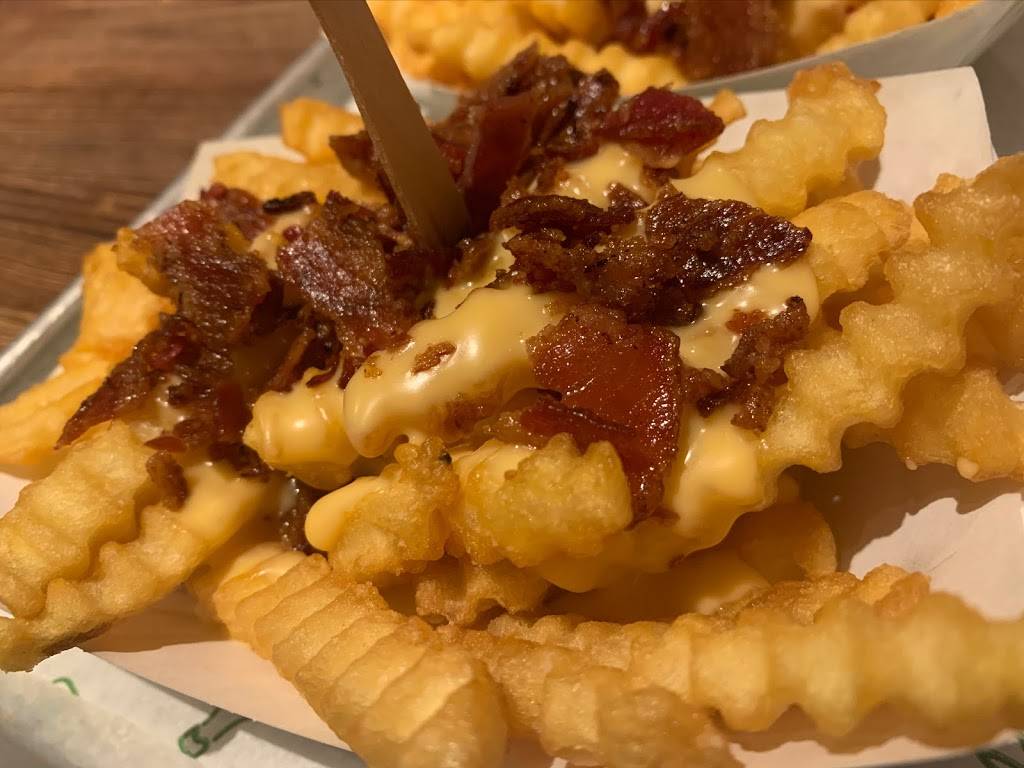 Shake Shack | restaurant | 3790 S Las Vegas Blvd, Las Vegas, NV 89109, USA | 7252226730 OR +1 725-222-6730