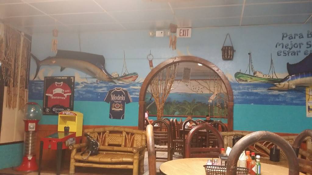 Mariscos Golfo Restaurant | restaurant | 1444 Castle Dr, Garland, TX 75040, USA | 9724876172 OR +1 972-487-6172