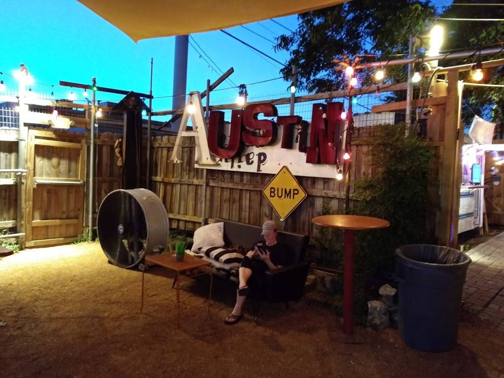 Always Hungry | restaurant | 2908 Fruth St, Austin, TX 78705, USA | 5126937212 OR +1 512-693-7212