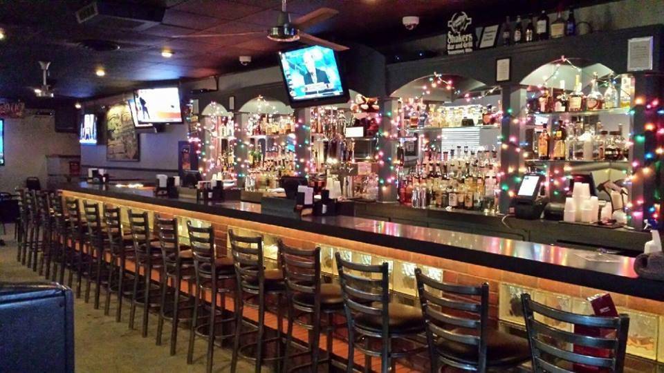 Shakers Bar and Grill | restaurant | 1010, 4520 Belmont Ave, Youngstown, OH 44505, USA | 3307590465 OR +1 330-759-0465