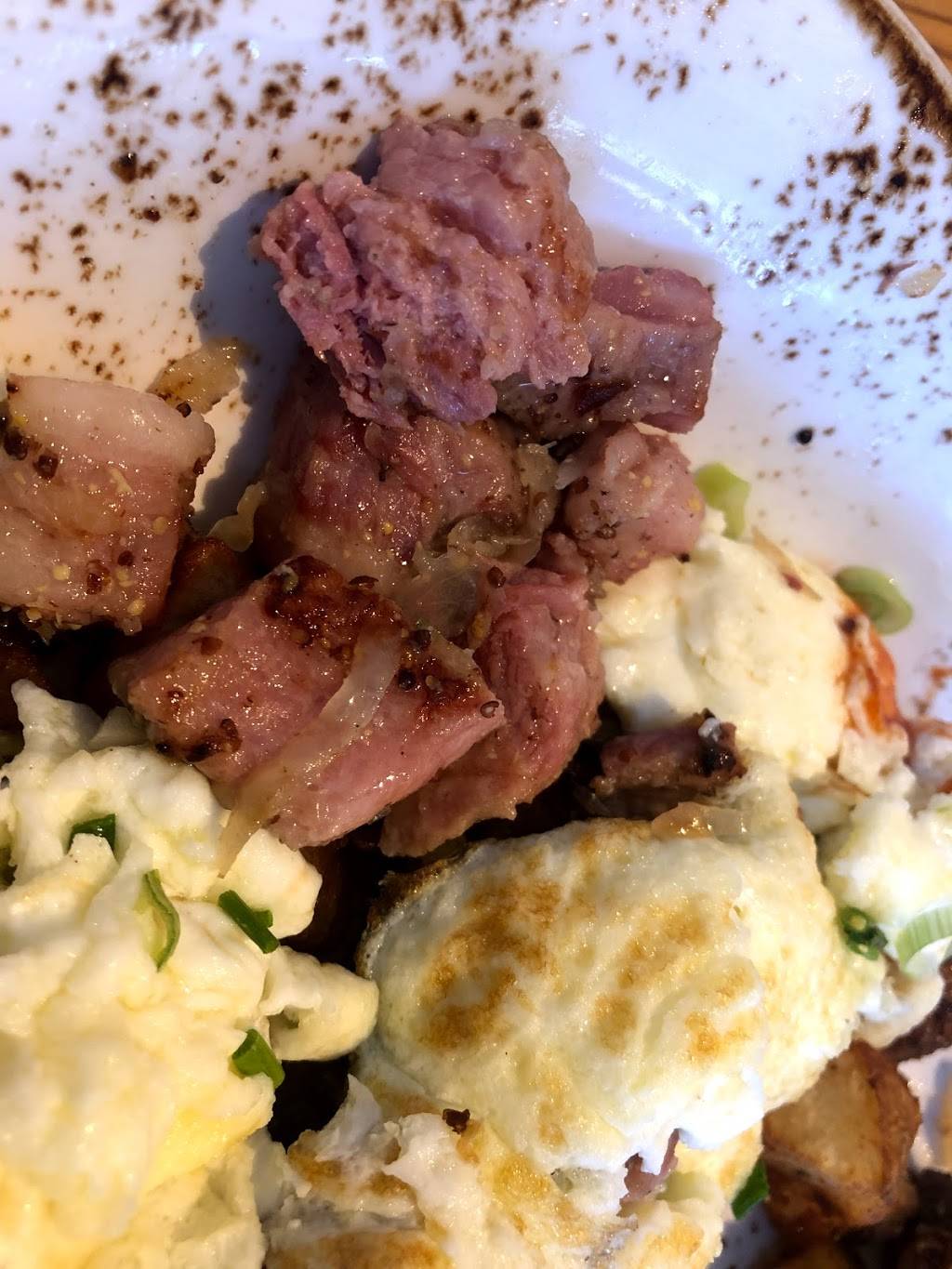 Vela | restaurant | 1 Park Blvd, San Diego, CA 92101, USA | 6193214284 OR +1 619-321-4284