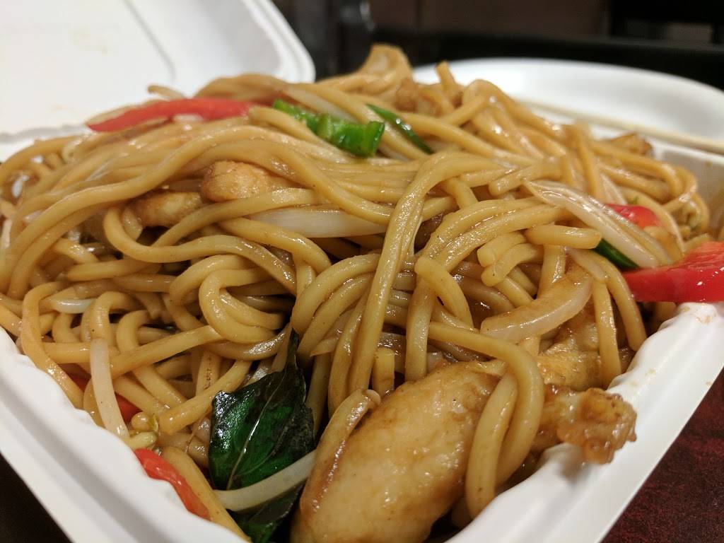 Spicy Noodle House | restaurant | 3314 S Bristol St, Santa Ana, CA 92704, USA | 7149572818 OR +1 714-957-2818