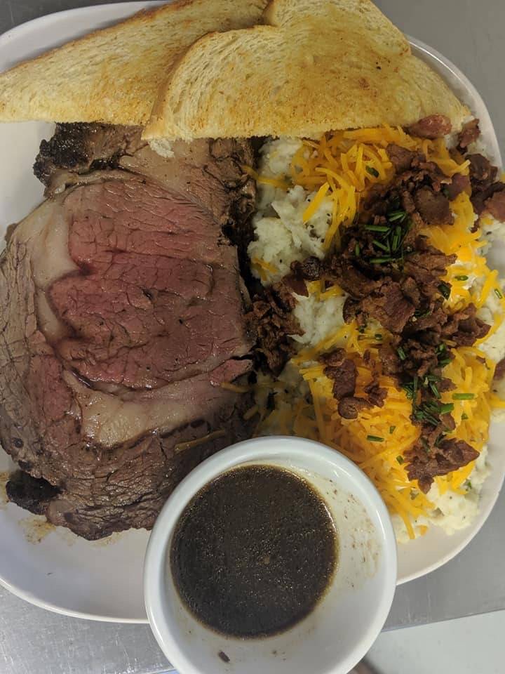 Goat Mountain Public House | restaurant | 23788 S, OR-211, Colton, OR 97017, USA | 5036304628 OR +1 503-630-4628