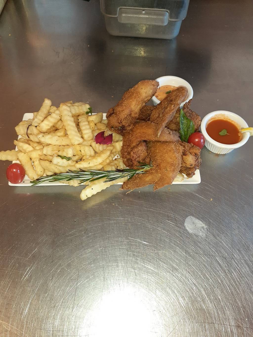 Pile Em Up Carryout | restaurant | 5110 N 40th St, Tampa, FL 33610, USA | 8136665310 OR +1 813-666-5310