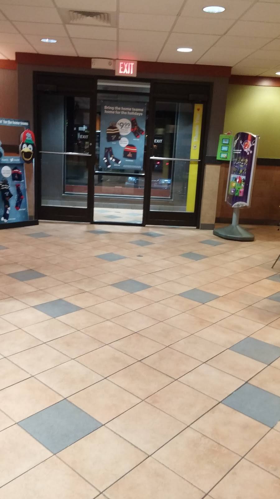 McDonalds | cafe | 1600 South Street, Greenville, IL 62246, USA | 6186640302 OR +1 618-664-0302