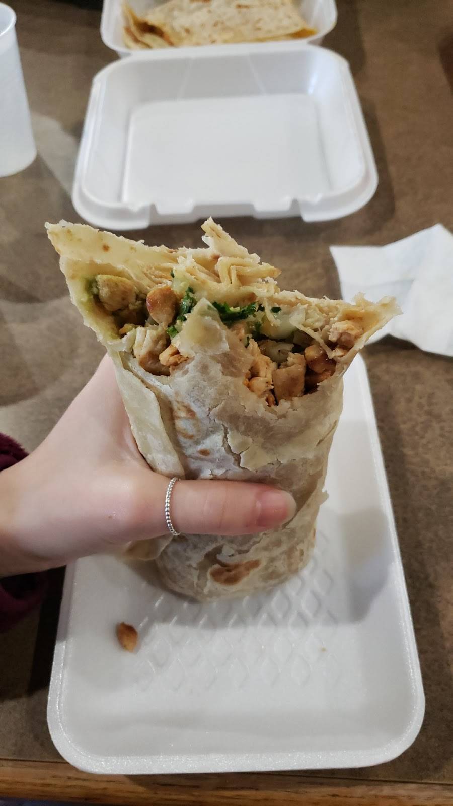 Algobertos Mexican Food | restaurant | 8899 S Eastern Ave, Las Vegas, NV 89123, USA | 7023648226 OR +1 702-364-8226