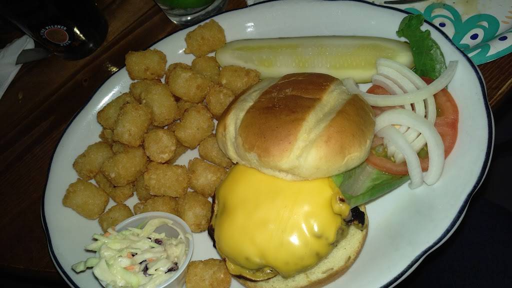 Twisted Rose | restaurant | 1130 S Main St, Algonquin, IL 60102, USA | 8476587641 OR +1 847-658-7641