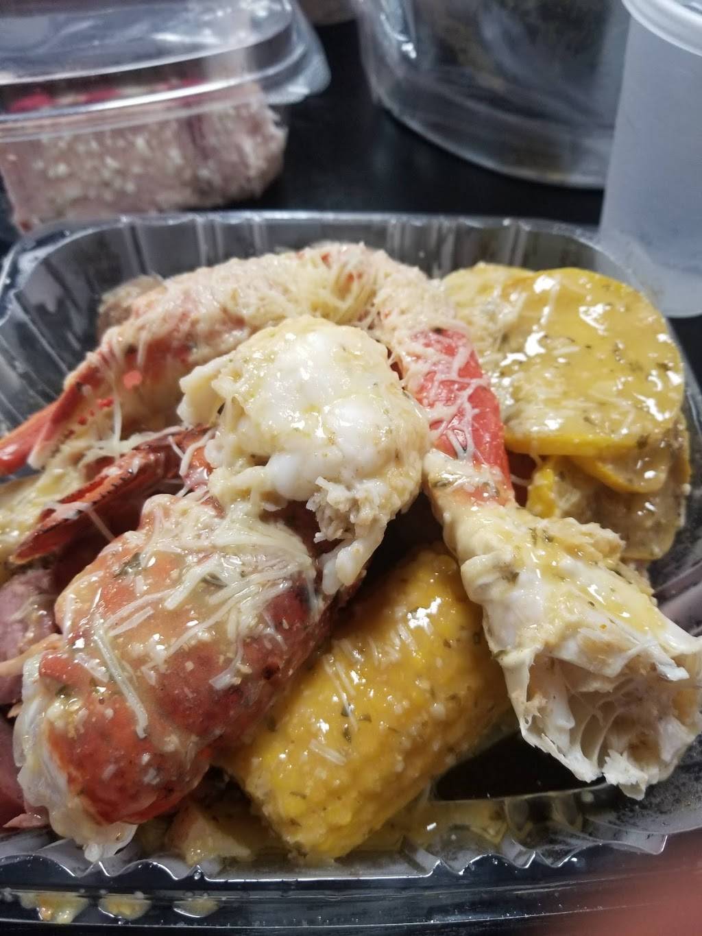 DeeOs Seafood | restaurant | 2256 N Germantown Pkwy, Cordova, TN 38016, USA | 9014435312 OR +1 901-443-5312