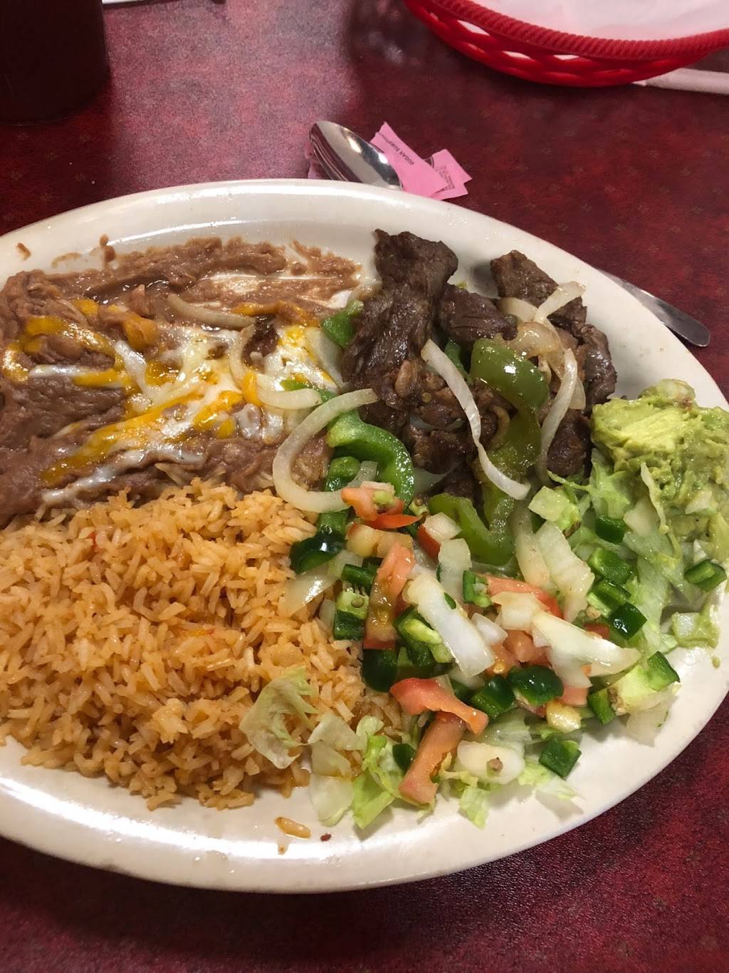 Chuys Mexican Restaurant | restaurant | 4441 River Oaks Blvd, Fort Worth, TX 76114, USA | 8176251107 OR +1 817-625-1107