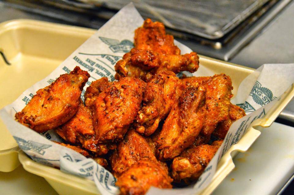 Wingstop | restaurant | 9211 N Tryon St Ste 14, Charlotte, NC 28262, USA | 9802371349 OR +1 980-237-1349