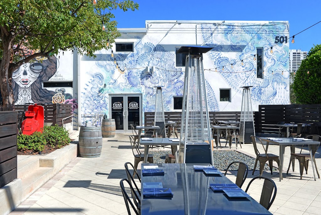 Lunch Break | restaurant | 501 Fern St, West Palm Beach, FL 33401, USA | 5613289745 OR +1 561-328-9745