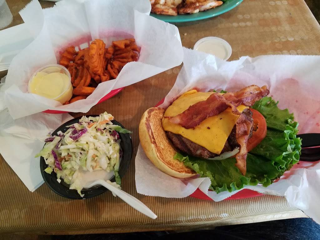 Woodys River Roo Pub & Grill | restaurant | 5717 18th St E, Ellenton, FL 34222, USA | 9417222391 OR +1 941-722-2391