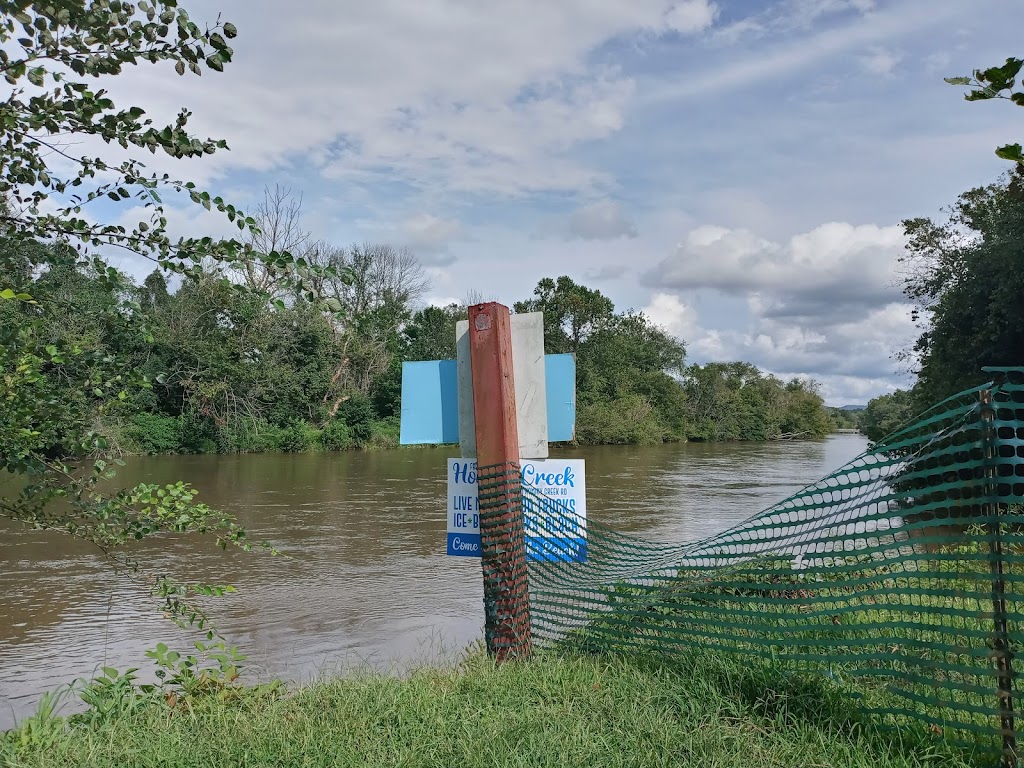 French Broad Outfitters - Hominy Creek | restaurant | 230 Hominy Creek Rd, Asheville, NC 28806, USA | 8285057371 OR +1 828-505-7371