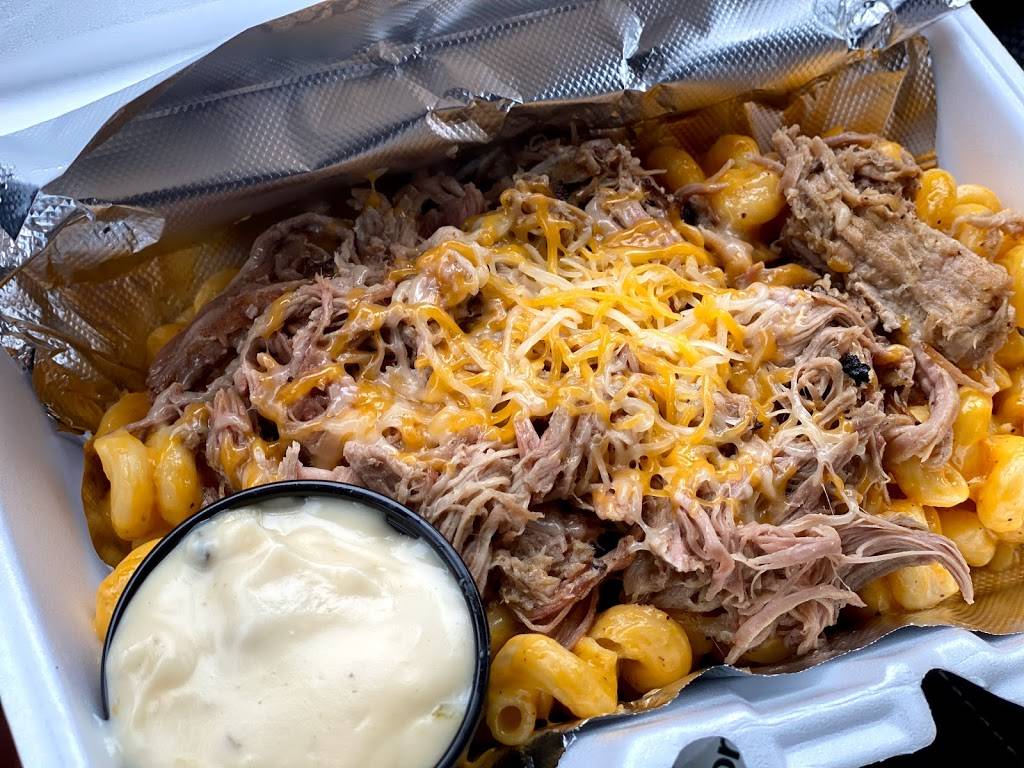 Wicked Oak BarbeQue | restaurant | 6607 N Florida Ave, Tampa, FL 33604, USA | 8133042425 OR +1 813-304-2425