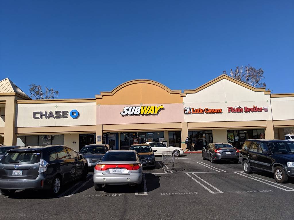 SUBWAY®Restaurants | restaurant | 3305, 10368 Mason Ave, Chatsworth, CA 91311, USA | 8187277233 OR +1 818-727-7233