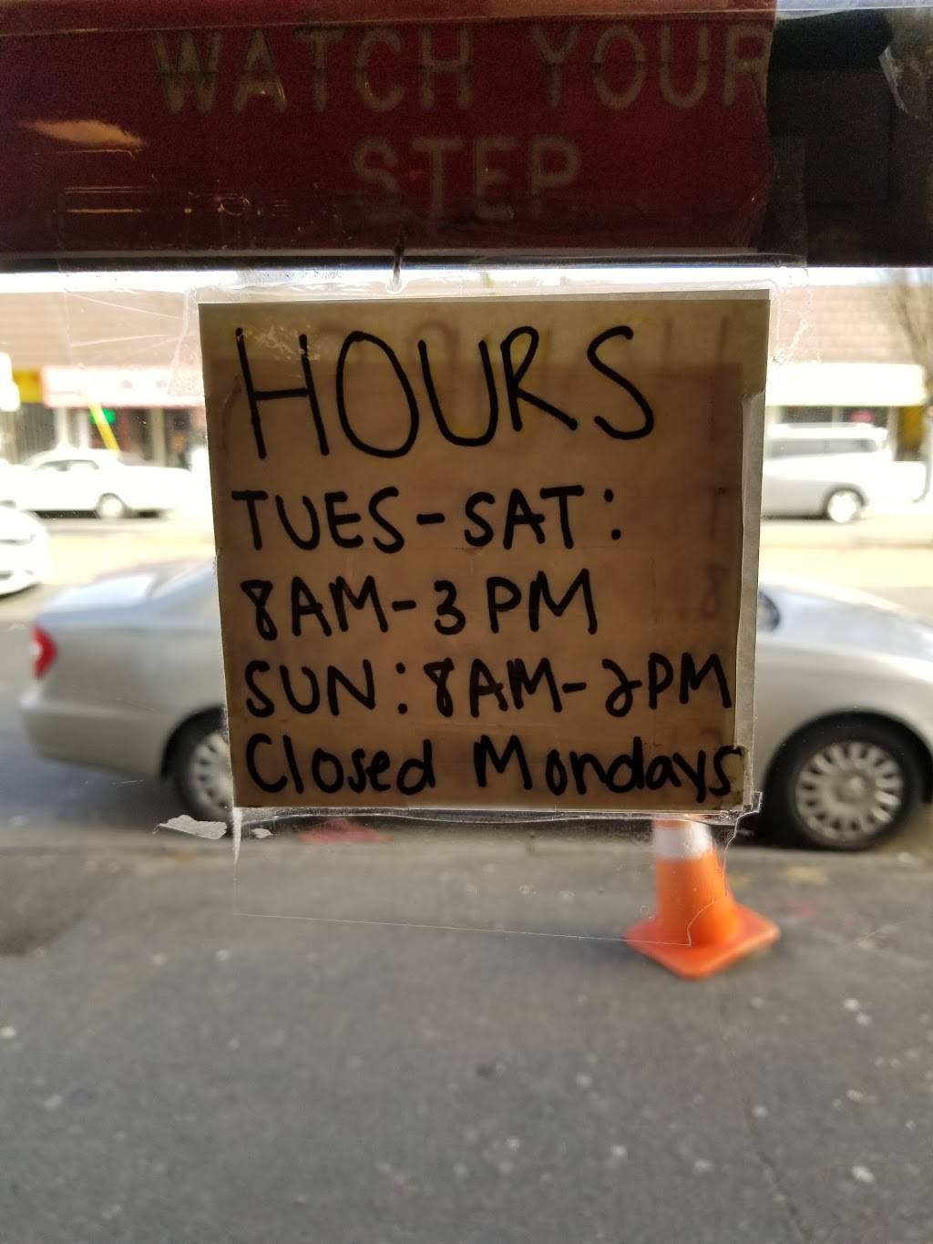 Nicks Diner | restaurant | 2357 Main St, Bridgeport, CT 06606, USA | 2033849535 OR +1 203-384-9535