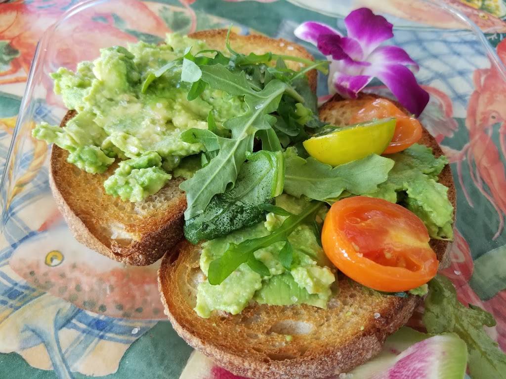 SeaGull Restaurant & Gift | restaurant | 3119 Bristol Rd, New Harbor, ME 04554, USA | 2076772374 OR +1 207-677-2374