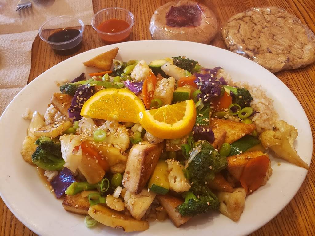 Dharmas Restaurant | restaurant | 4250 Capitola Rd, Capitola, CA 95010, USA | 8314621717 OR +1 831-462-1717