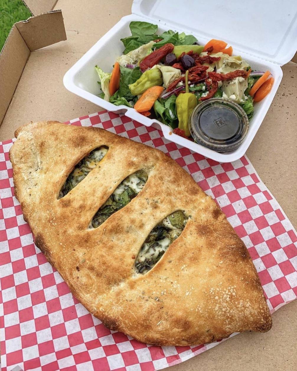 Two Guys Pizzeria | restaurant | 2250 W Holcombe Blvd, Houston, TX 77030, USA | 7136606262 OR +1 713-660-6262