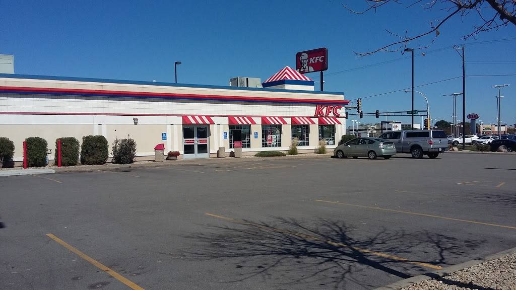 KFC | restaurant | 1004 2nd St S, Waite Park, MN 56387, USA | 3202529394 OR +1 320-252-9394