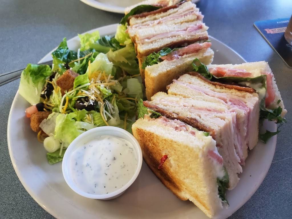 Jos Saloon & Eatery | restaurant | 4400 SE International Way, Portland, OR 97222, USA | 5036536798 OR +1 503-653-6798