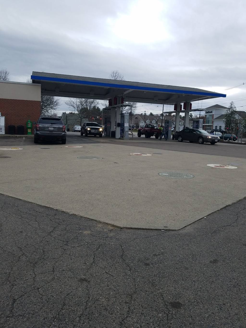 Dunkin | bakery | 78 W Main St, Hopkinton, MA 01748, USA | 5084976373 OR +1 508-497-6373