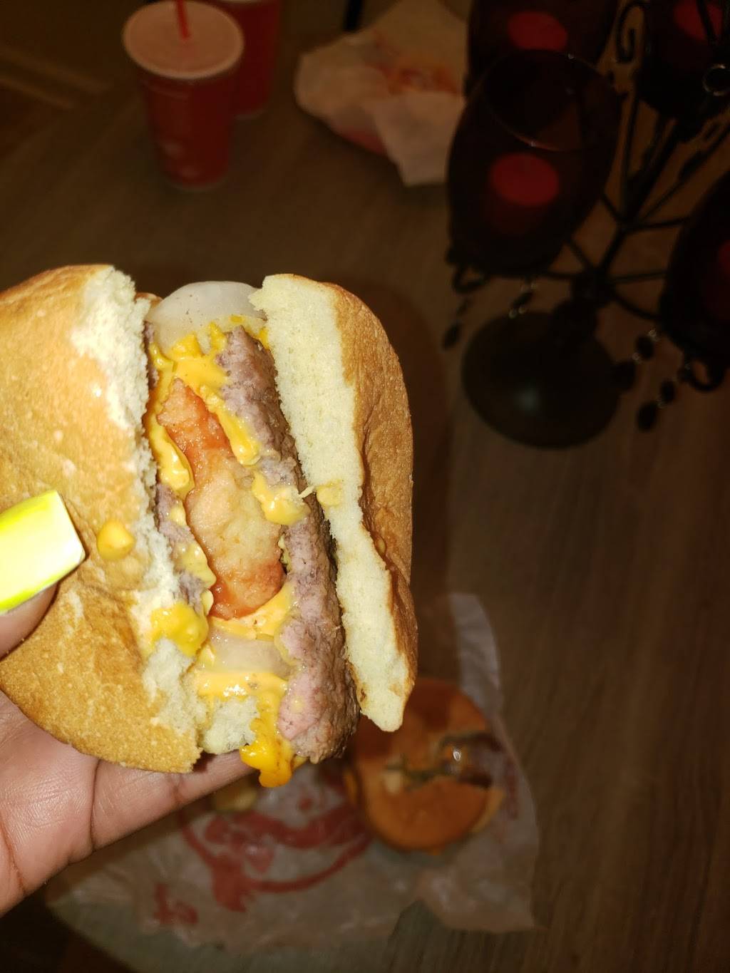 Wendys | restaurant | 873 Vann Dr, Jackson, TN 38305, USA | 7315066956 OR +1 731-506-6956