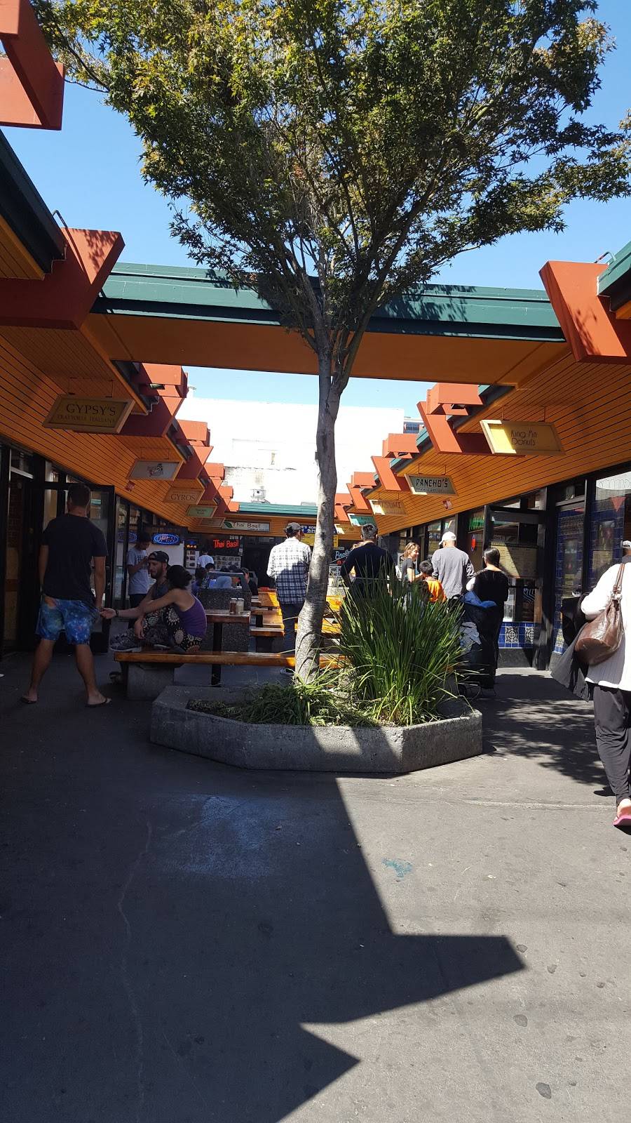 Mandarin House | restaurant | 2519 Durant Ave # D, Berkeley, CA 94704, USA | 5105491877 OR +1 510-549-1877