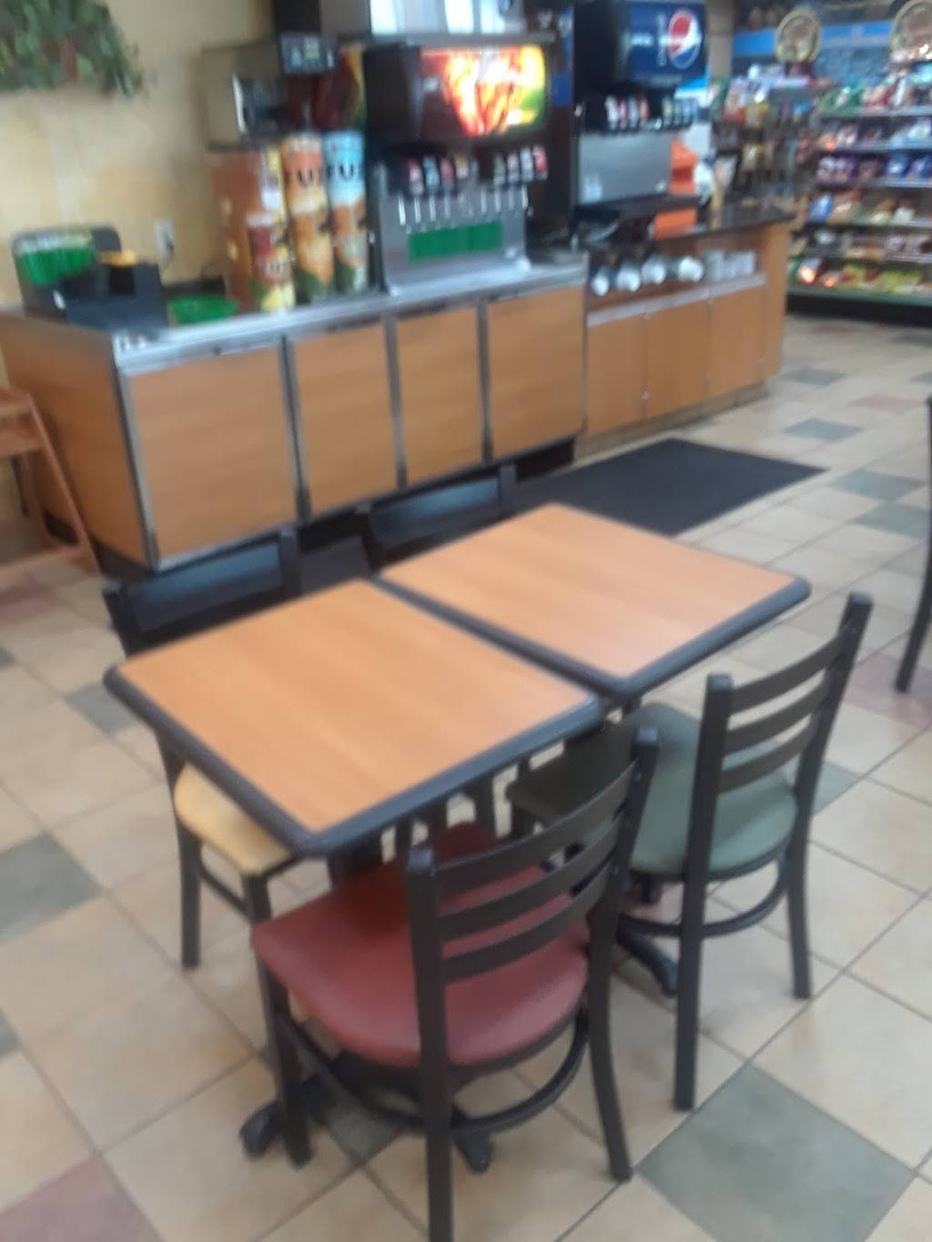 Subway | restaurant | 11310 Old Decatur Rd, Fort Wayne, IN 46816, USA | 2606396005 OR +1 260-639-6005