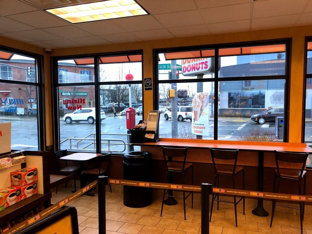 Dunkin | bakery | 214 N Beacon St, Brighton, MA 02135, USA | 6172549433 OR +1 617-254-9433