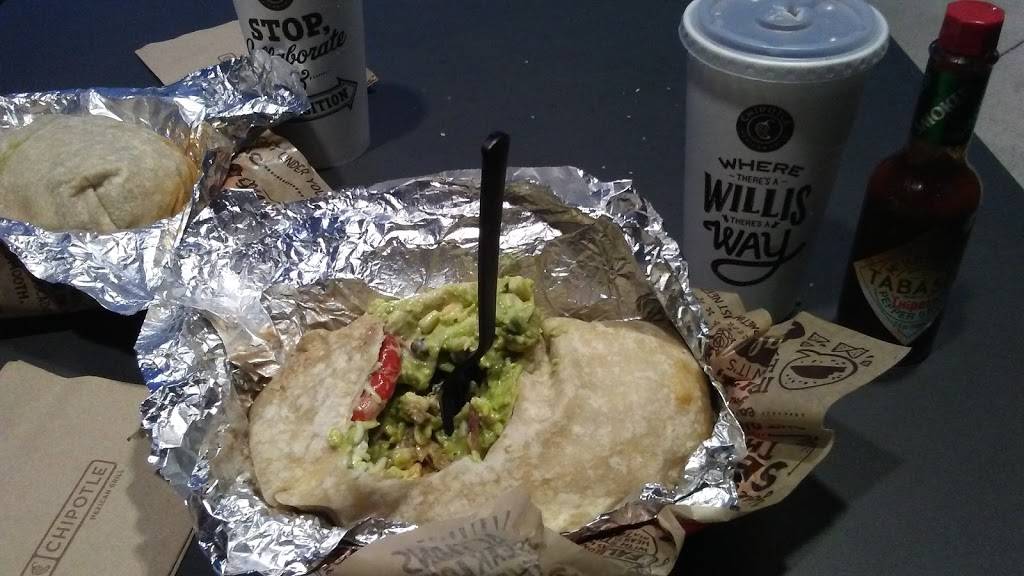 Chipotle Mexican Grill | restaurant | 1519 W Rosedale St, Fort Worth, TX 76104, USA | 8178857465 OR +1 817-885-7465