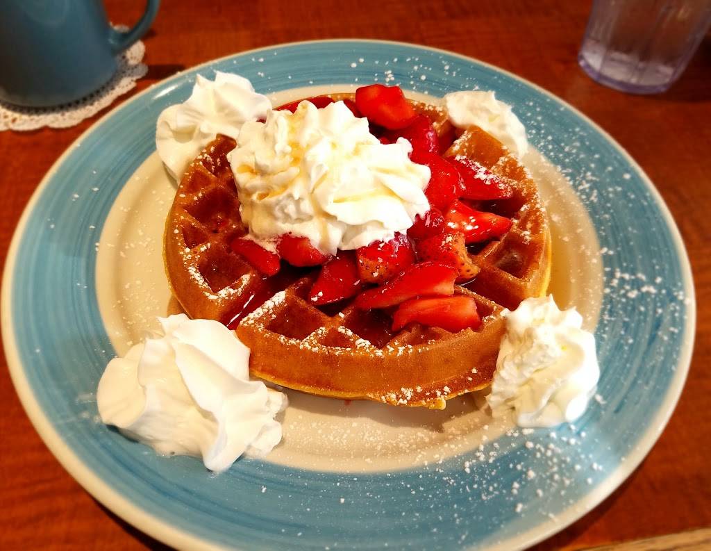 Red Apple Pancake House | bakery | 414 Schmale Road, Carol Stream, IL 60188, USA | 6308712911 OR +1 630-871-2911