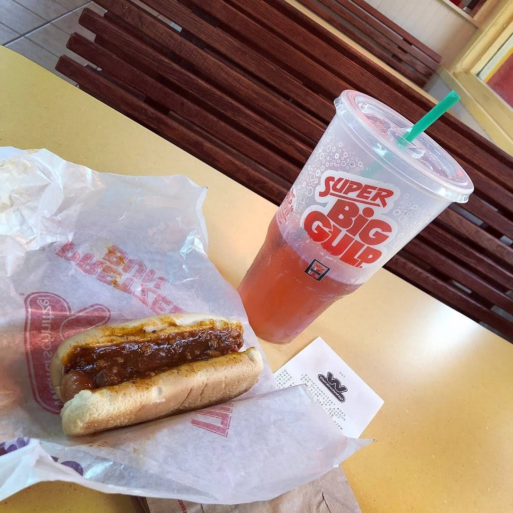 Wienerschnitzel | restaurant | 1246 University Ave, Riverside, CA 92507, USA | 9516847758 OR +1 951-684-7758