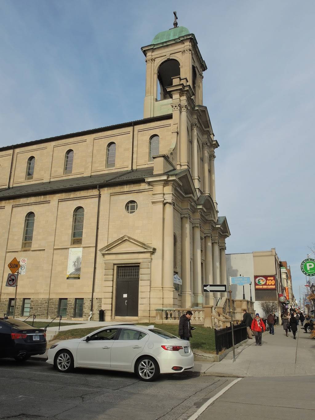 A&W Canada | restaurant | 654 Danforth Ave, Toronto, ON M4J 1L1, Canada | 4164661630 OR +1 416-466-1630