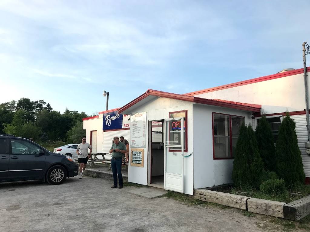 Ryans Charbroiled Burgers & Pizzas | restaurant | 6730 ON-highway 35, Coboconk, ON K0M 1K0, Canada | 7054541424 OR +1 705-454-1424