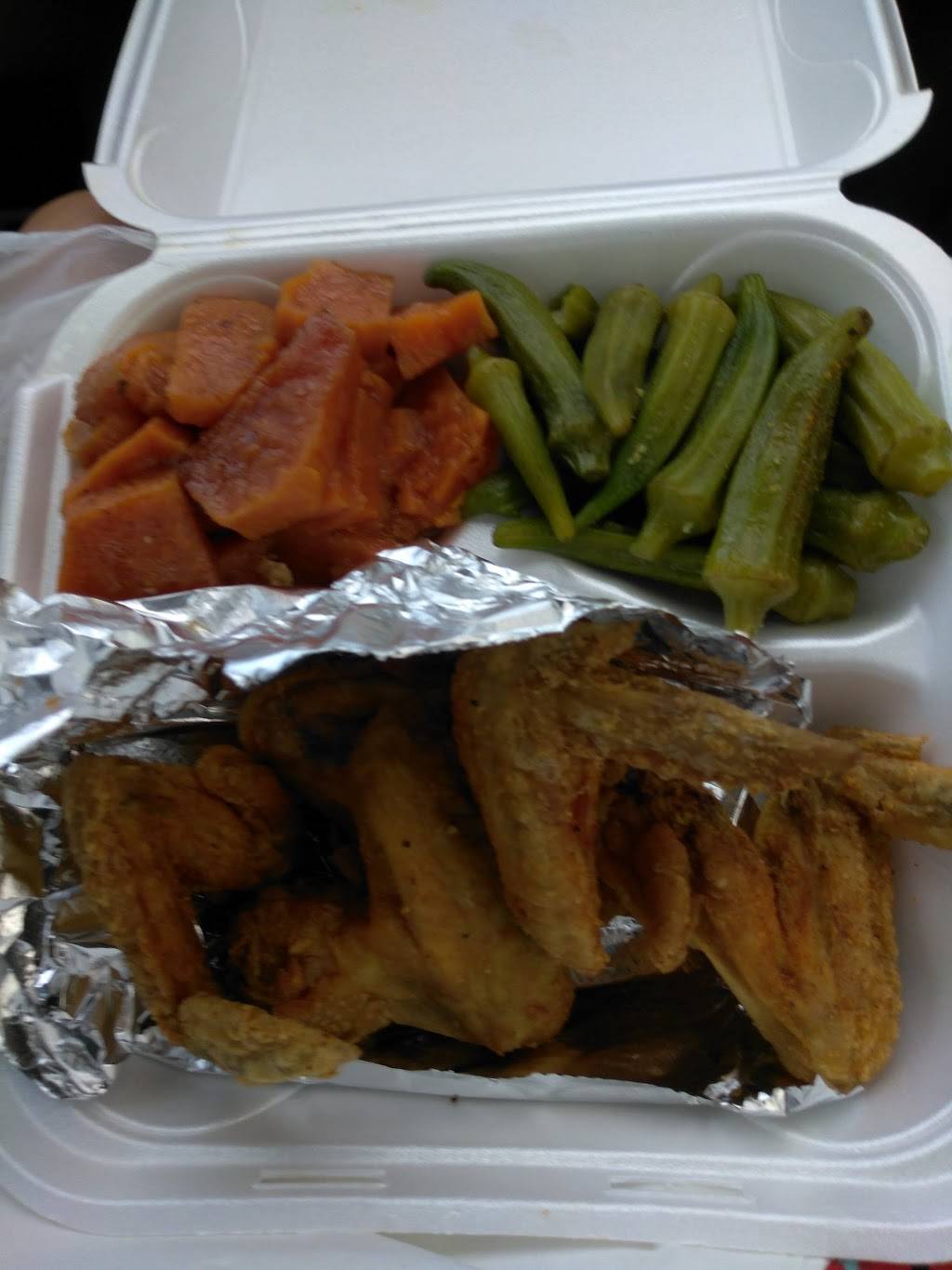 Mr. Bs Soul Food | restaurant | 17600 W McNichols Rd, Detroit, MI 48235, USA | 3137665644 OR +1 313-766-5644