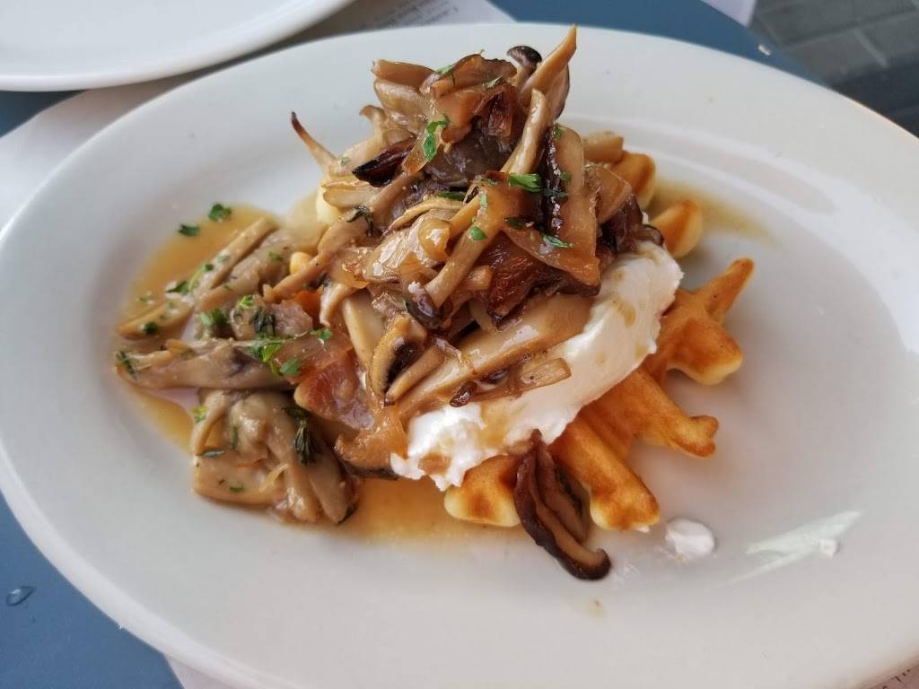 Oak & Ola | restaurant | 1910 N Ola Ave, Tampa, FL 33602, USA | 8137731901 OR +1 813-773-1901