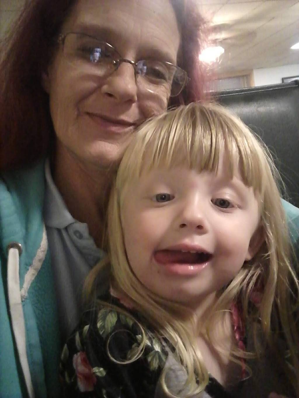 Dragon Express | restaurant | 707 E Main St, Livingston, TN 38570, USA | 9318238889 OR +1 931-823-8889