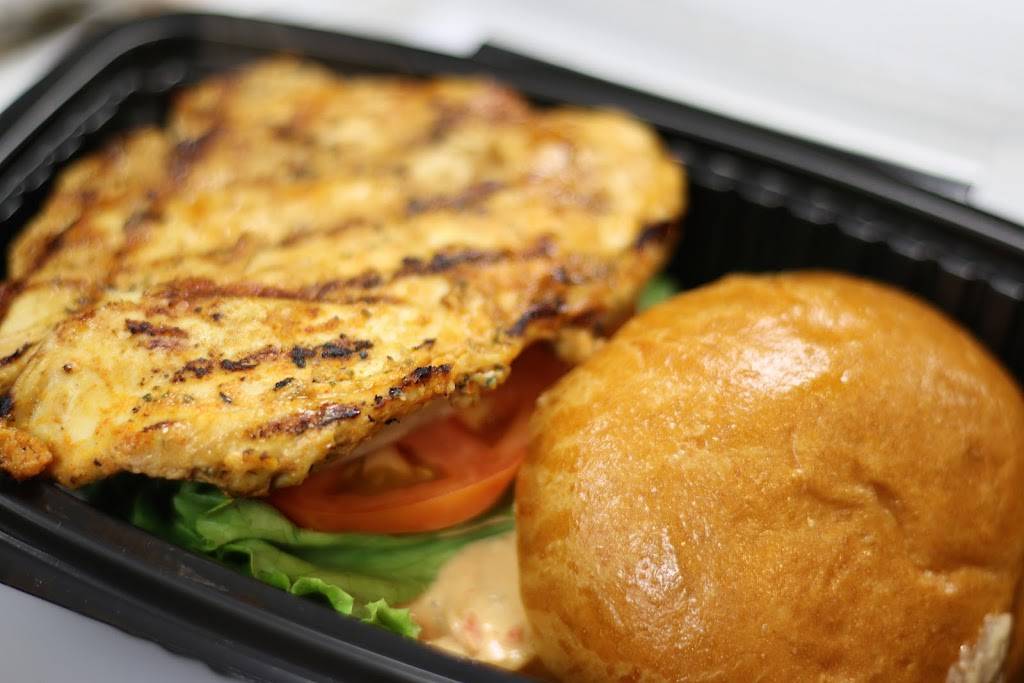 Cluck’n Crabs | restaurant | 857 Mill Creek Rd, Manahawkin, NJ 08050, USA | 6094882013 OR +1 609-488-2013