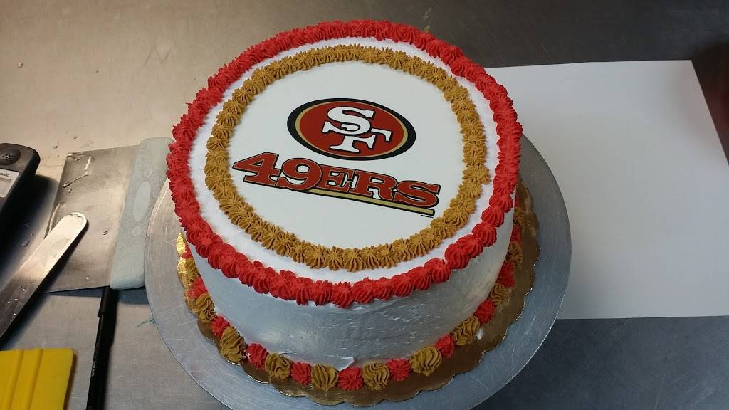 Cold Stone Creamery | bakery | 431 W Main St, Merced, CA 95340, USA | 2097259350 OR +1 209-725-9350