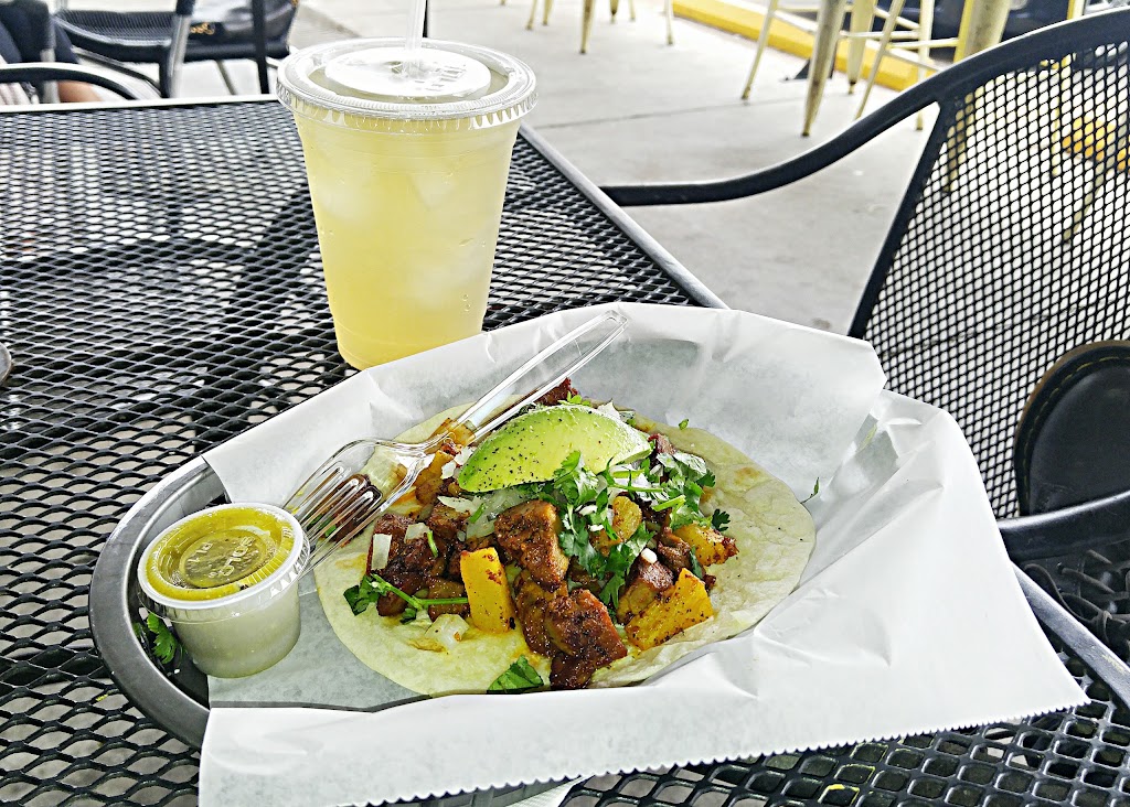 Quickie Pickie | restaurant | 1208 E 11th St, Austin, TX 78702, USA | 5124790136 OR +1 512-479-0136