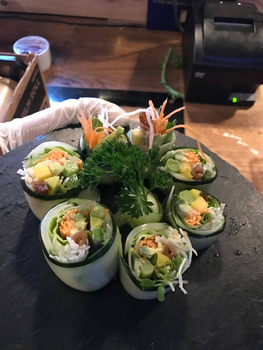 Geisha Sushi Bar | restaurant | 804 E Broadway, Columbia, MO 65201, USA | 5737779997 OR +1 573-777-9997