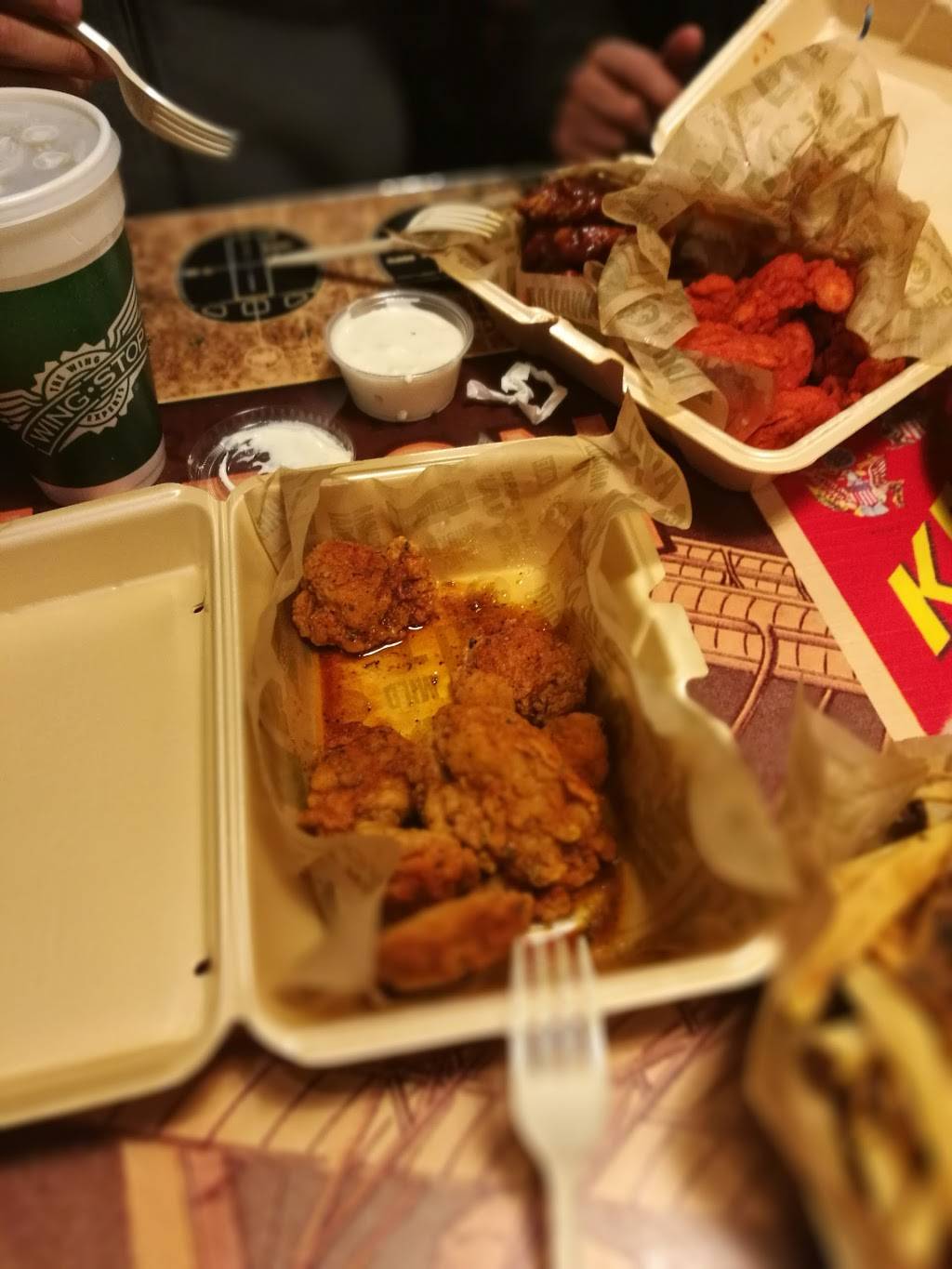 Wingstop | restaurant | 6909 La Tijera Blvd, Los Angeles, CA 90045, USA | 3106709464 OR +1 310-670-9464