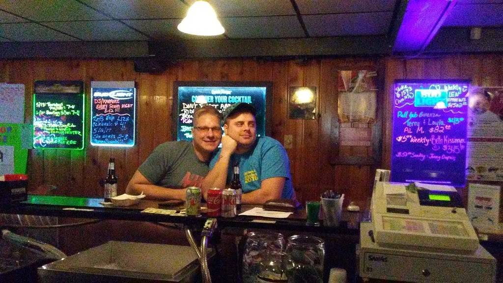 Laylas Pub & Grille | restaurant | 2962 WI-73, Wisconsin Rapids, WI 54495, USA | 7154241084 OR +1 715-424-1084